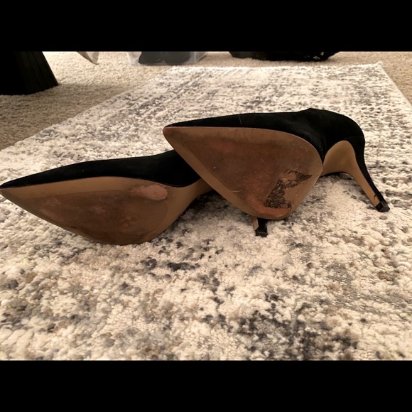 Vince Camuto suede pointed heels - Picture 2 of 2